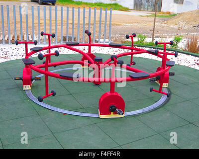 Kinderspielplatz in Alora Estation, Andalusien Stockfoto