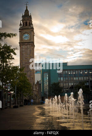 Das Albert Memorial Clock Tower in Belfast Stockfoto