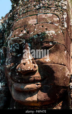 Eingepresste Kopf in Stein Bayon Tempel Angkor Stockfoto