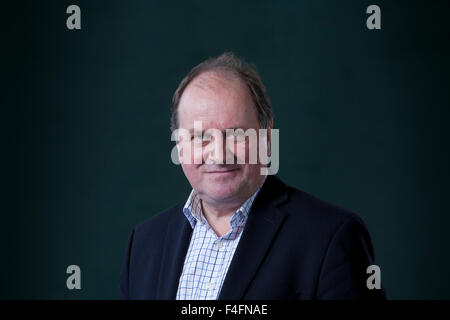 James "Jim" Naughtie radio die britische Moderatorin und Autorin, an das Edinburgh International Book Festival 2015.  Edinburgh, Schottland. 24. August 2015 Stockfoto