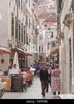 Dubrovnik Kroatien, ist die Altstadt "Stari Grad" voll von Straßen, Gassen und Treppen zum malerischen Unesco Weltkulturerbe Stockfoto