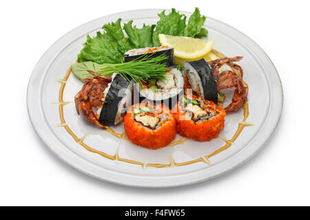 Spinne Roll, Maki Sushi gemacht von soft-Shell Crab Tempura und Sushi-Reis, Halloween Party Abendessen Stockfoto