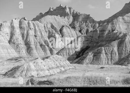 Badlands-Landschaft, geformt durch Ablagerung und Erosion durch Wind und Wasser, enthält einige der reichsten fossilen Betten in der Welt Stockfoto