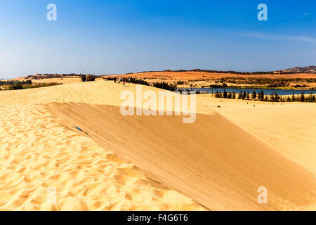 Schöne Sanddünen im Bau Trang Resort, Phan Thiet, Vietnam Stockfoto