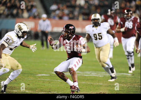 Philadelphia, Pennsylvania, USA. 17. Oktober 2015. Des Tempels RB, JAHAD THOMAS (5) in Aktion während des Spiels am Lincoln Financial Field in Philadelphia Pa © Ricky Fitchett/ZUMA Draht/Alamy Live News Stockfoto