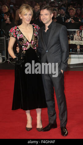 London, UK. 17. Oktober 2015. Cate Blanchett und Topher Grace, die Teilnahme an der "Wahrheit" Screening am BFI London Film Festival im Odeon Leicester Square in London, Vereinigtes Königreich. Bildnachweis: Stills Presse/Alamy Live-Nachrichten Stockfoto