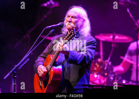 David Crosby von Crosby, Stills und Nash führt live im Konzert Stockfoto