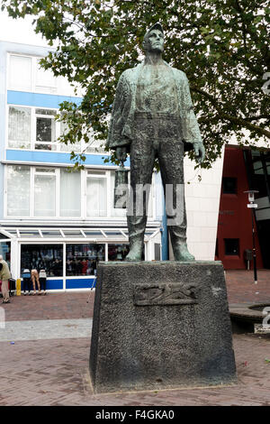 Statue d ' r Joep, nationales Denkmal für die Bergleute am Markt Platz, Kerkrade, Limburg, Niederlande. Stockfoto