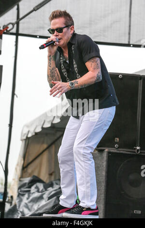 Musik Künstler SUGAR RAY führt im roten Hut Amphitheater in North Carolina.  Sugar Ray ist eine amerikanische Rockband, gegründet 1986 von Sänger Mark McGrath fronted. Stockfoto