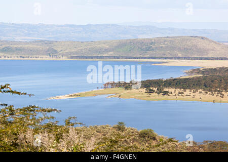 See im Nakuru Nationalpark von einem Aussichtspunkt in Kenia gesehen. Stockfoto