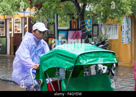 Oktober Regen Regen in Hoi an, eine antike Stadt in Vietnam an der zentralen Küste, Asien Stockfoto