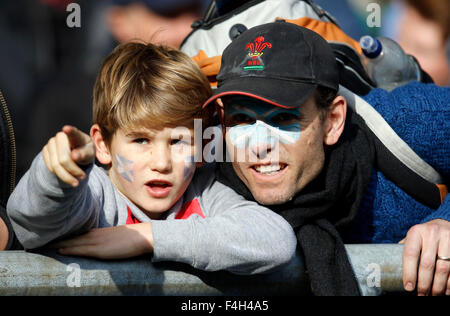 London, UK. 18. Oktober 2015. Schottland-Fans Australien V Schottland Australien V Schottland, Rugby World Cup 2015 Twickenham, London, England 18. Oktober 2015 Rugby World Cup 2015, Quarter Finals Twickenham Stadium, London, England-Credit: Allstar Bild Bibliothek/Alamy Live-Nachrichten Stockfoto