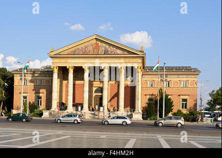 Halle für Kunst Gebäude nahe Heldenplatz, Budapest, Ungarn. Stockfoto