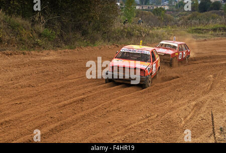 Der Cup der Republik Belarus auf ein Autocross vergangen 17-18th Oktober 2015 in der Siedlung Tulovo (Vitebsk Gebiet). Stockfoto