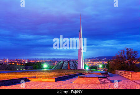 Genozid-Denkmal, Eriwan, Armenien, Caucasus Region, Zentral-Asien, Asien Stockfoto