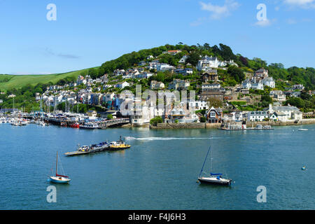 Kingswear und Fluss Dart angesehen von Dartmouth, Devon, England, Vereinigtes Königreich, Europa Stockfoto