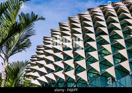 Singapur, Detail-Ansicht der Alu-Schirm verziert Dach von der Performance-Kunst komplexe Esplanade, Theater an der Bucht Stockfoto