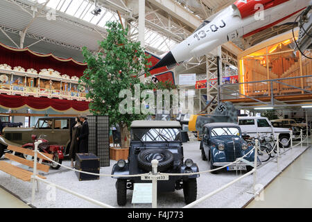 Alte Autos ausstellen, Technik Museum Speyer, Rheinland-Pfalz, Deutschland, Europa Stockfoto