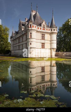 Eines der frühesten Renaissanceschlösser steht heute das Schloss in Azay-le-Rideau, Indre et Loire, Frankreich Stockfoto