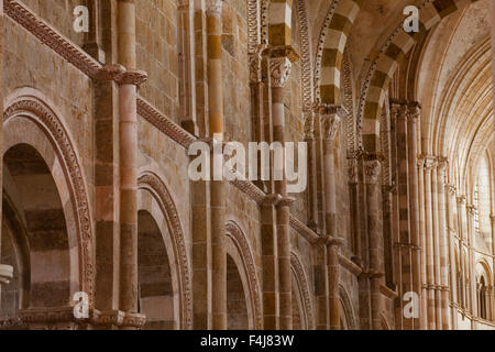La Basilique Sainte Madeleine de Vezelay, ein 11. Jahrhundert Benediktiner-Kloster, UNESCO, Yonne, Burgund, Frankreich Stockfoto