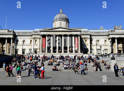 Die National Gallery Kunst Museum, Trafalgar Square, City of Westminster, Central London Stockfoto