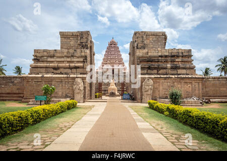 Frontalansicht des alten Gangai Konda Cholapuram Tempel Tamil Nadu Indiens Stockfoto