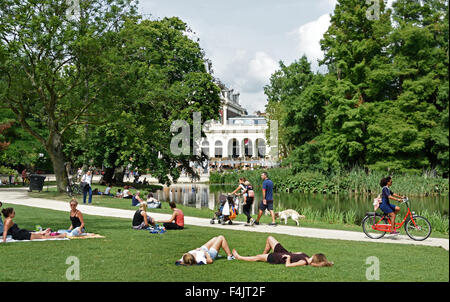 Holländischen Filmmuseum Gebäude und Café im Vondelpark, Amsterdam Niederlande Stockfoto