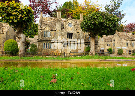 Modelldorf Häuser, Bourton-on-the-Water, Gloucestershire, Cotswolds. Stockfoto