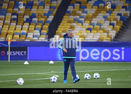 José Mourinho während UEFA Champions League-Gruppe G ...