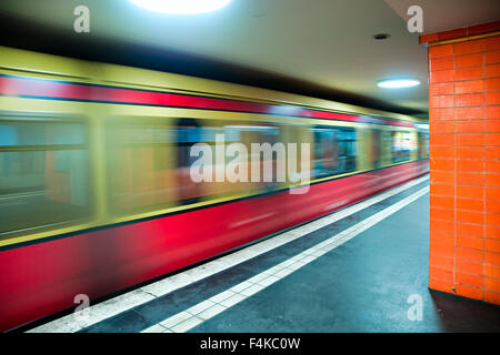 Berliner u-Bahn. Deutschland. Stockfoto