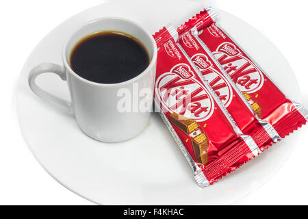 KUALA LUMPUR MALAYSIA, 2. August 2015: Kit Kat ist eine Schokolade überdachten Wafer-Bar wurde 1911 von Rowntree von York, England Stockfoto