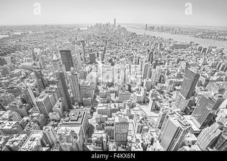 Schwarz / weiß getönten Blick auf Manhattan, New York City, USA Stockfoto