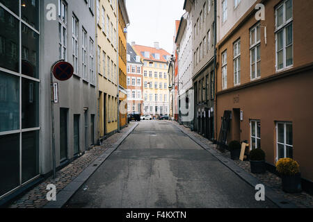 Sankt Gertruds Stræde, in einer engen Straße in Kopenhagen, Dänemark. Stockfoto