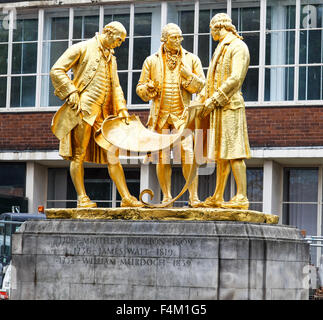 Vergoldete Bronzestatue von Matthew Boulton, James Watt und William Murdoch Birmingham West Midlands England UK Stockfoto