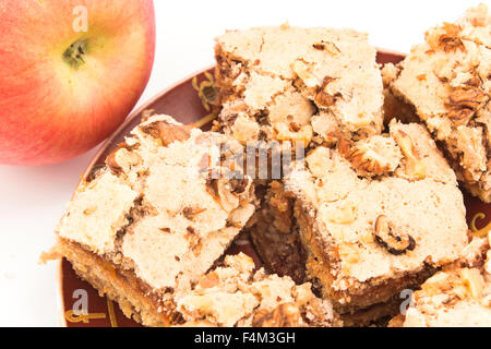 Apfelkuchen mit frischen Apfel. Stockfoto