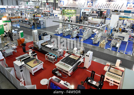 Brno, Tschechische Republik. 20. Oktober 2015. Internationalen Handel fair Wood-Tec beginnt in Brno, Tschechische Republik, 20. Oktober 2015. © Vaclav Salek/CTK Foto/Alamy Live-Nachrichten Stockfoto