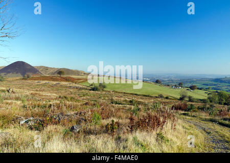 Zeche-Tipps aus der Llanbradach Zeche, Rhymney Valley in der Nähe von Caerphilly, South Wales, UK. Stockfoto