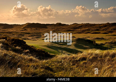 Datei Fotos: Portrush, Antrim, Nordirland, Vereinigtes Königreich. 25. April 2013. Royal Portrush Golf Club neu angekündigt als Austragungsort für 2019 Open Golf Championship Credit: Motofoto/Alamy Live News Stockfoto