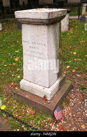 Das Denkmal für Paul Revere, The Old Granary Burying Ground, Boston Freedom Trail, Boston Massachusetts, USA Stockfoto