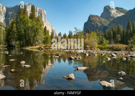 El Capitan und Merced River, Yosemite NP, Kalifornien, USA Stockfoto