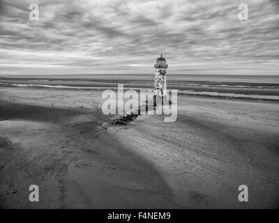 Verlassenen Leuchtturm bei Ebbe Stockfoto