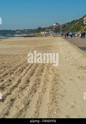 Strandblick in Bournemouth, Dorset, UK. 30. September 2015 übernommen. Stockfoto