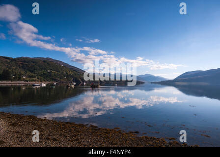 Loch Broom von Ullapool Hafen, Ross-Shire, Schottland. Stockfoto