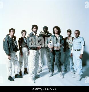 John Hurt, Veronica Cartwright, Tom Skerritt, Yaphet Kotto, Sigourney Weaver, Harry Dean Stanton, Ian Holm / Alien 1979 unter der Regie von Ridley Scott Stockfoto