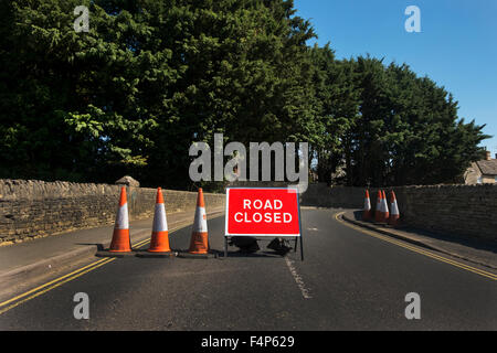 Straße gesperrt Zeichen in Fairford, Gloucestershire, UK Stockfoto