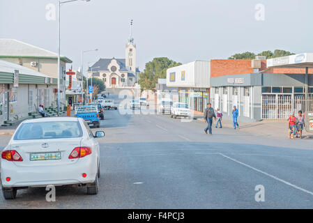 PRIESKA, Südafrika - 24. August 2015: einen späten Nachmittag Straßenszene in Prieska in der Northern Cape Provinz von Südafrika Stockfoto