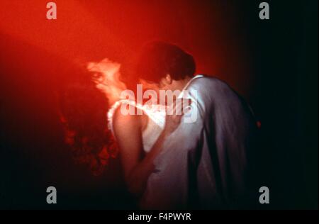 Kate Nelligan und Frank Langella / Dracula / 1979 unter der Regie von John Badham [Universal Pictures / The Mirisch] Stockfoto