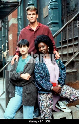 Patrick Swayze, Demi Moore und Whoopi Goldberg / Ghost / 1990 / unter der Regie von Jerry Zucker / [Paramount Pictures] Stockfoto