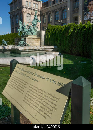 Lillian Goldman Fountain of Life, New York Botanical Garden, der Bronx, NY, USA Stockfoto