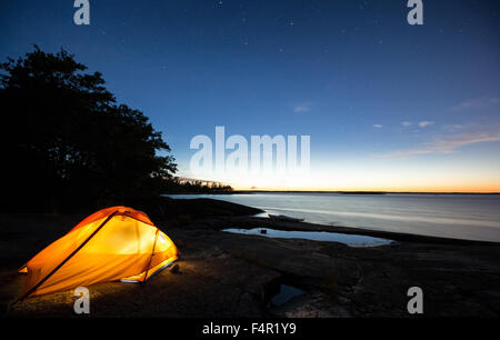 Sonnenuntergang am Bylandet Insel, Kirkkonummi, Finnland, Europa, EU Stockfoto